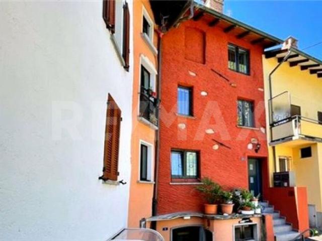 2½ locali a pochi passi dal lago anche come residenza secondaria