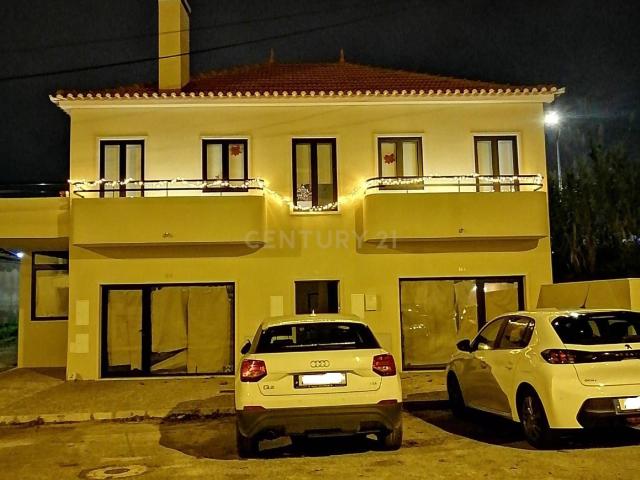 Loja Arrendamento _ Caparica