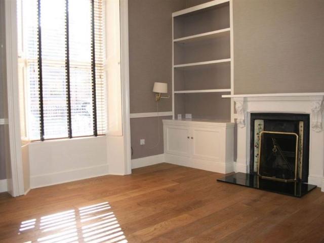 2 Lombard Street West, Dublin 8