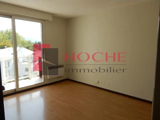 2 P + Kitch équipée 30 m² GRENOBLE
