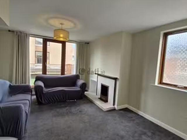2 Park View, Northbrook Avenue, Ranelagh, Dublin 6 is for rent