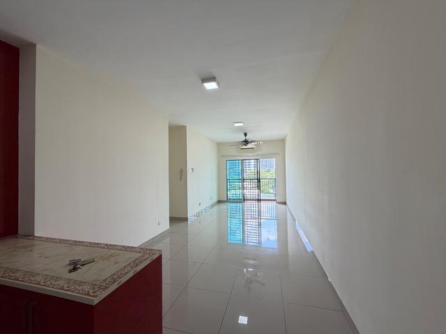 2 Parking OUG Parkland Service Apartment