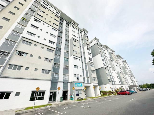 2 PARKING Pangsapuri Seri Warisan Kota Warisan Sepang
