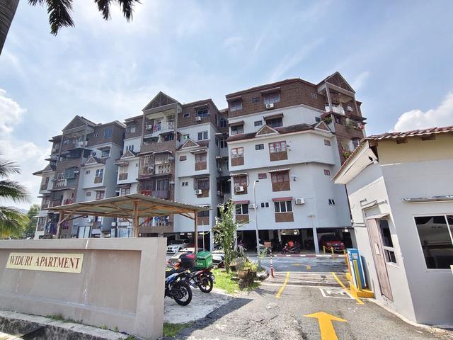 2 PARKING Widuri Apartment Taman Kosas Ampang