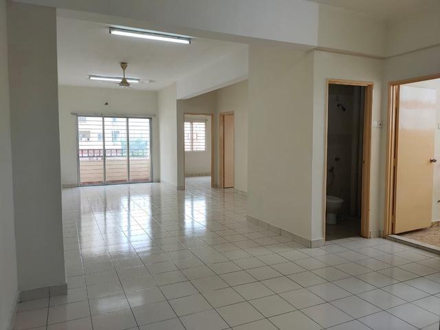 2 parking Vista Mutiara Kepong