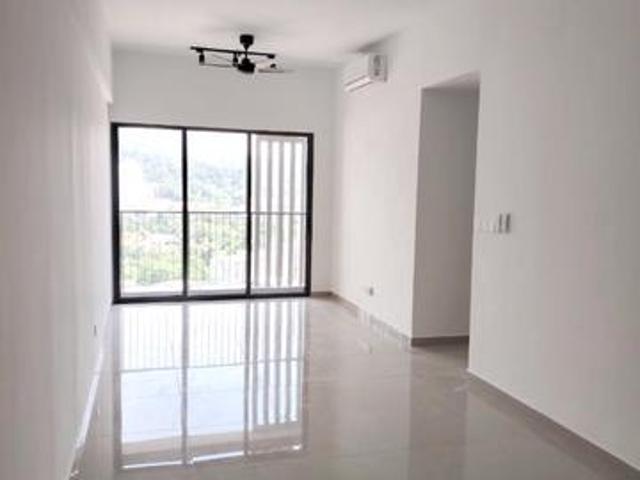 2 PARKINGAIRCOND BALCONY NEW CONDO 168 Park Selayang Residensi