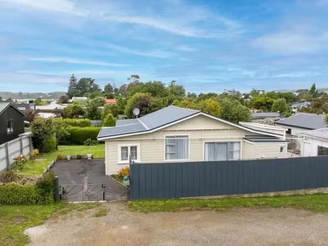 2 Pentland Street, KARITANE, Dunedin City
