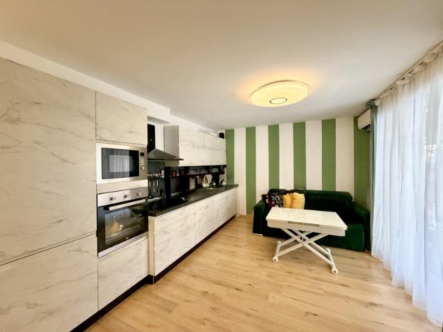 2 PIECE 39 m2 HYPER CENTRE MENTON