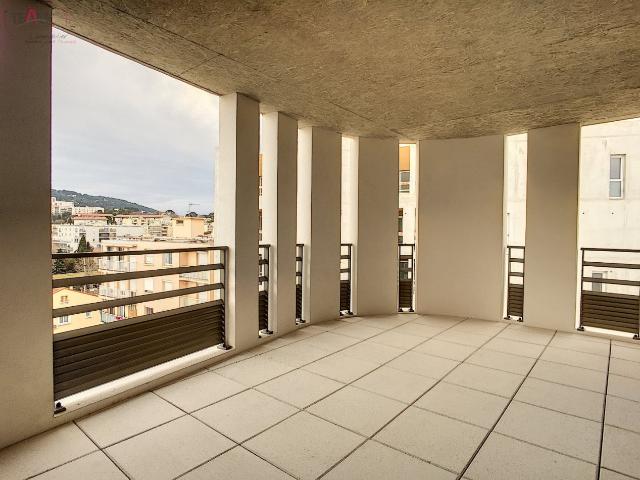 2 pièces, 43m², en location à Sete 795 € par mois