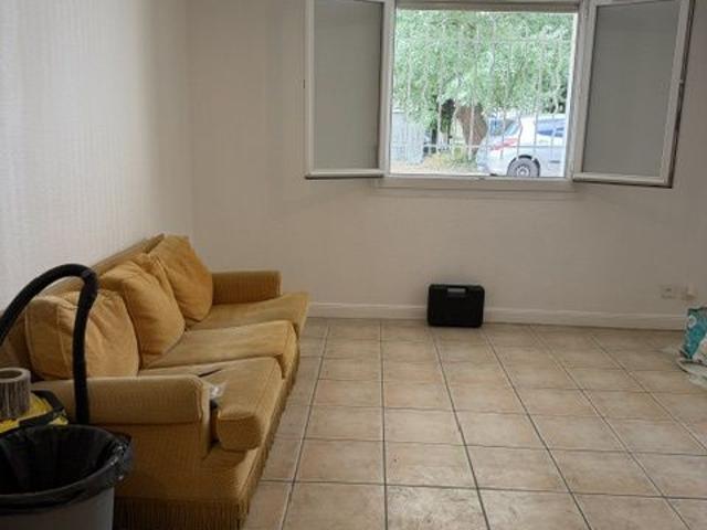 2 PIECES 42M2