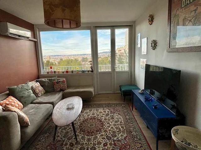 2 Pièces 47m2 av balcon Marseille mars à fin juin