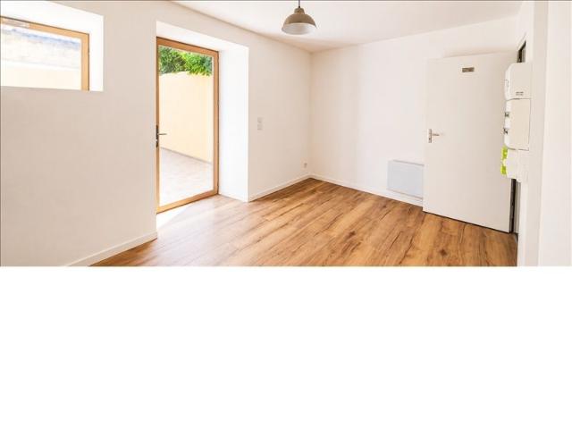 2 pièces 45 m² 1er étage Colocation non autorisée