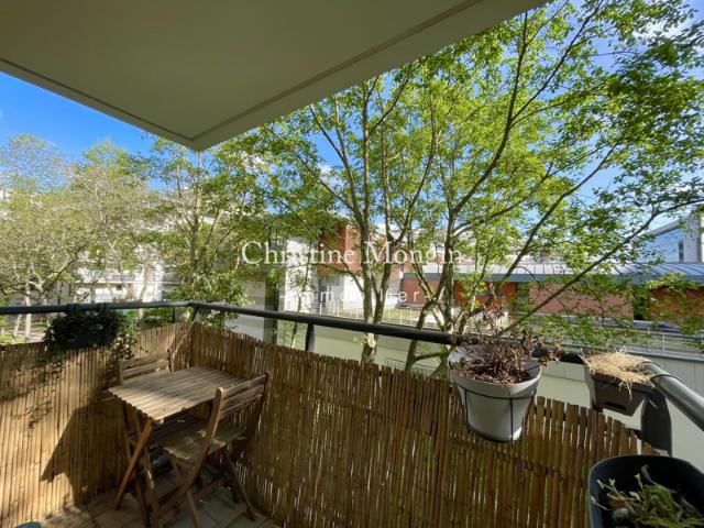 2 Pièces 46m2 à vendre avec balcon et parking en sus. RUEIL