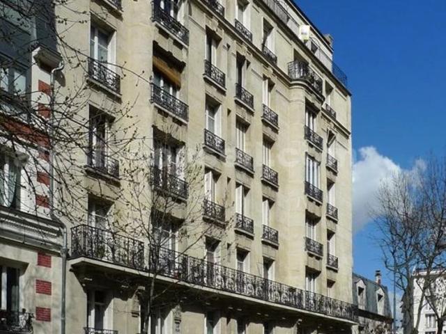 2 PIECES 50 m2 au CALME et ENSOLEILLÉ au sud du 14è