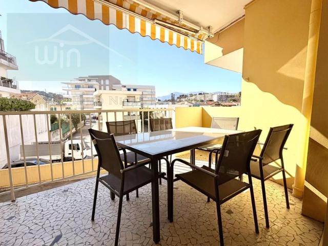 2 pièces 50 m2 + Box Cagnes centre