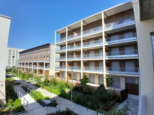 2 pièces · 51.89 m²