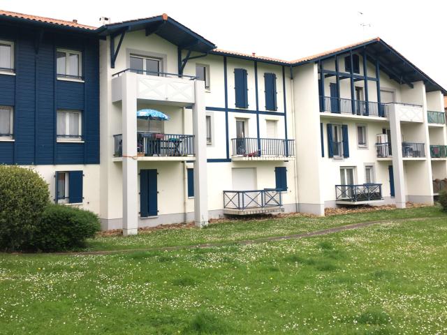 2 pièces · 52.59 m²