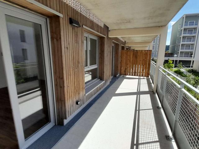 2 pièces · 57.63 m²