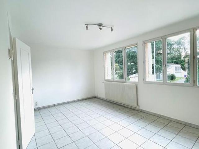 2 pièces 59,09 m2 CHARTRES 28