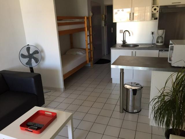 2 pièces, 29m², en location à Sete 464 € par mois