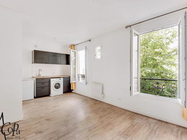 2 pièces 30 m² M° MARX DORMOY