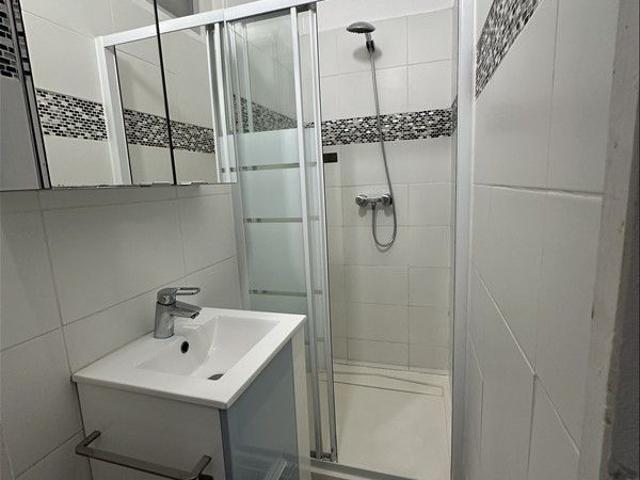 2 pièces 32,42 m² RDC Colocation non autorisée
