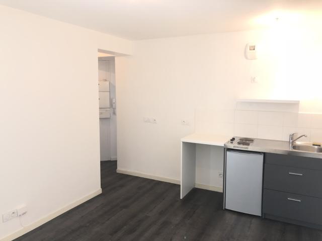 2 PIÈCES 32.63M² 6 CITE DU LABYRINTHE PARIS 20E