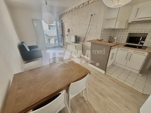 2 pièces, 35m², en location à Sete 480 € par mois