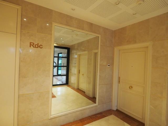 2 PIÈCES 39 M2 LES CLAYES SOUS BOIS, APPARTEMENT CONTEMPORAI