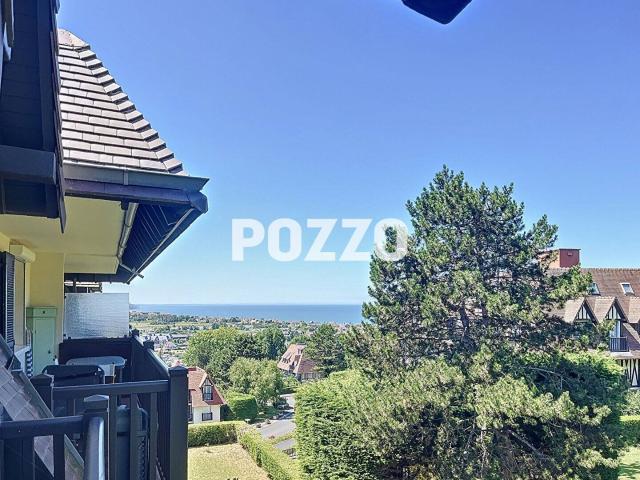 A Vendre Appartement 2 PIECES TERRASSE VUE MER BLONVILLE 14