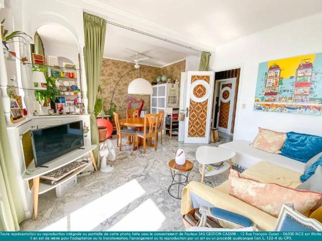 2 PIECES VIDE 8 PLACE GUYNEMER NICE PORT