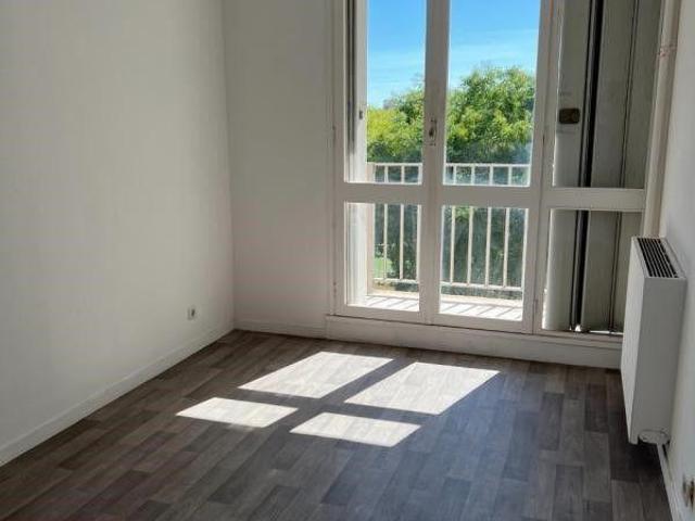 2 pièces à Orléans