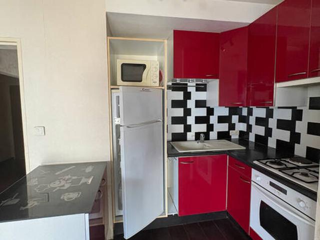 2 pièces à louer à Metz avec belle cuisine équipée