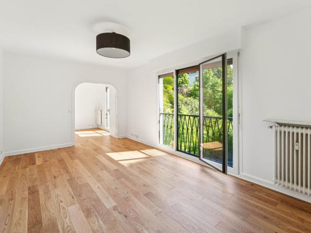 2 pièces au calme, rue perronet neuilly sur seine
