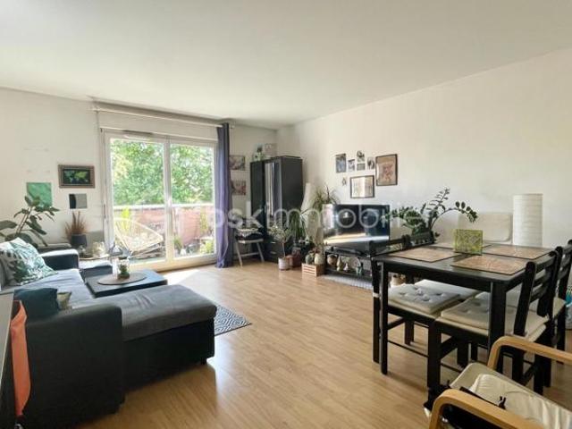 2 pièces avec balcon