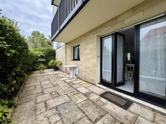 2 PIÈCES AVEC GRANDE TERRASSE