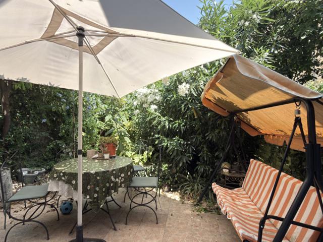 2 pièces avec jardin au calme