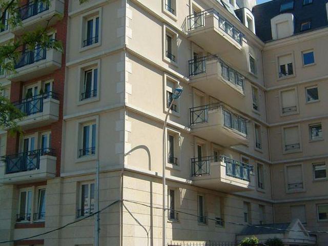 2 pièces avec Parking à Charenton