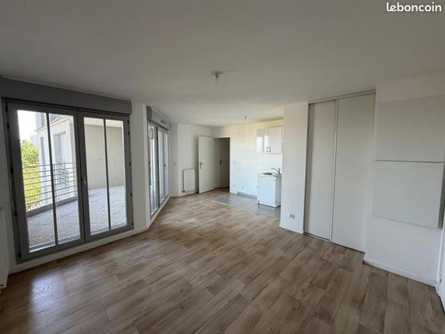2 pièces avec Parking et terrasse