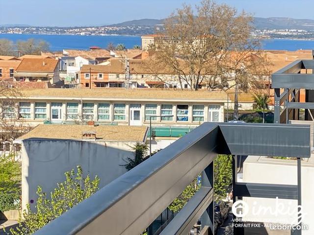 2 pièces avec terrasse et grand parking couvert