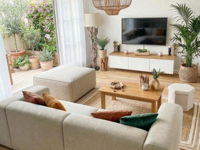 2 PIECES + Balcon + Proche Mairie et Ligne 13