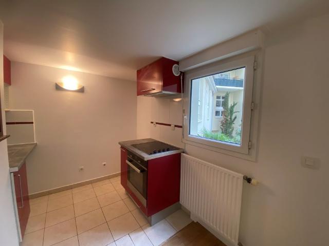 2 PIECES EN DUPLEX SUR JARDIN