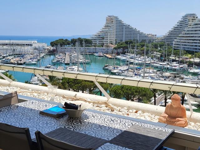 2 pièces en location meublée à l'année à Villeneuve Loubet