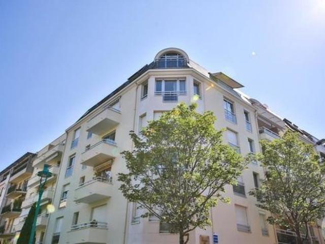 2 pièces en résidence pour seniors 48.5m2 MONTROUGE 92120
