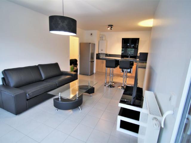 2 PIECES MEUBL� SARTROUVILLE