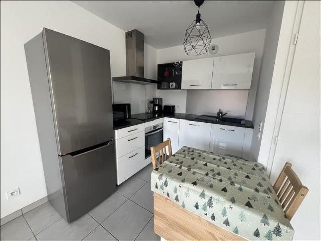 2 pièces Meublé 41,9 m² 3ème étage Colocation non autorisée