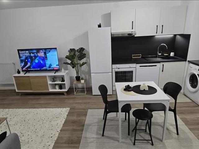 2 pièces Meublé 43,95 m² 1er étage Colocation non autorisée