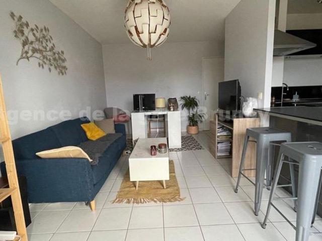 2 PIECES MEUBLE