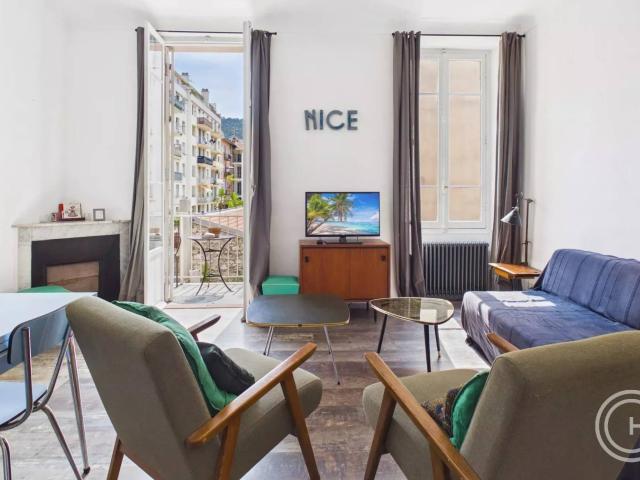 2 PIECES MEUBLE 8 RUE ORESTIS NICE PORT