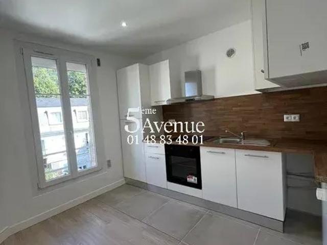 2 PIECES PROCHE RER ST MAUR CRETEIL
